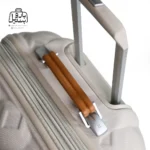 تصویر اختصاصی از دستهٔ حمل چمدان آی‌تی it مدل embellish