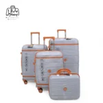 تصویر اختصاصی از چمدان چهار تکهٔ تیتان‌ پلورا در رنگ طوسی