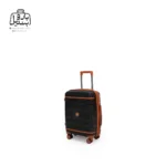 تصویر اختصاصی از چمدان سایز کوچک (داخل کابین) تیتان‌ پلورا در رنگ مشکی