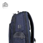 تصویر اختصاصی از نمای پهلوی کوله‌پشتی آرکتیک هانتر کد B00415 در رنگ سرمه‌ای