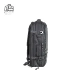 تصویر اختصاصی از نمای پهلوی کوله‌پشتی پاورگینگ کد ۱۲۰۲۱ در رنگ مشکی