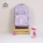 تصویر اختصاصی از نمای جلوی کوله پشتی مدرسه کریس بلا 5005 در طرح یونیکورن در رنگ بنفش