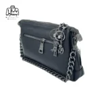 تصویر اختصاصی از نمای کناری کیف دوشی زنانه دنیز جنوا کد ۰۰۹۲ در رنگ مشکی