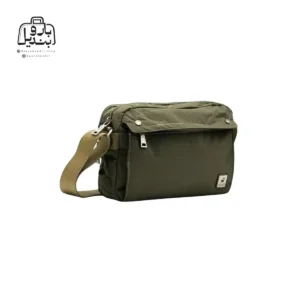 تصویر اختصاصی از نمای جلو و کناری کیف دوشی فوور کد 2796-06 در رنگ سبز زیتونی