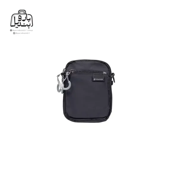 تصویر اختصاصی از نمای جلوی کیف دوشی فوور کد 2802-08 در رنگ مشکی