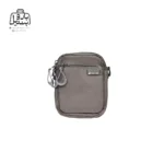 تصویر اختصاصی از نمای جلوی کیف دوشی فوور کد 2802-08 در رنگ قهوه‌ای