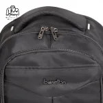 تصویر اختصاصی از نمای جلوی کوله‌پشتی بنلتون کد ۱۰۰ در رنگ مشکی