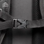 تصویر اختصاصی از نمای بند کوله‌پشتی بنلتون کد ۱۰۰ در رنگ مشکی