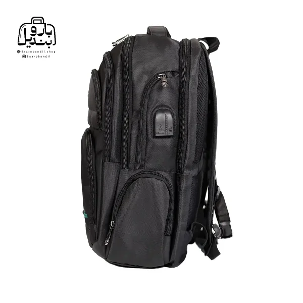 تصویر اختصاصی از نمای کناری کوله‌پشتی بنلتون کد ۱۰۱ در رنگ مشکی