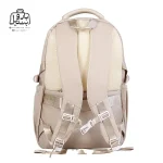 تصویر اختصاصی از نمای پشتی کوله پشتی مدرسه لاتین شیپ ۱۷۰۱ در رنگ کرم