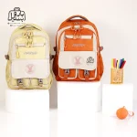 تصویر اختصاصی از نمای جلوی کوله پشتی مدرسه یونیک ۱۰۱۴ در رنگ زرد نارنجی