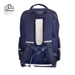 تصویر اختصاصی از نمای پشتی کوله پشتی مدرسه زاندی ۱۱۸۷ در رنگ سرمه‌ای