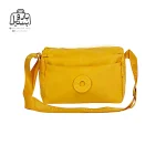 تصویر اختصاصی از نمای جلوی کیف زنانه دوشی بوبو کد ۱۶۴۷ همراه با بند در رنگ زرد