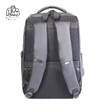 تصویر اختصاصی از نمای پشتی کوله‌پشتی آرکنیک هانتر کد h۱۰۵۲ در رنگ مشکی