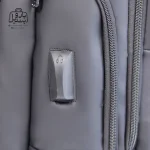 تصویر اختصاصی از پورت usb کوله‌پشتی آرکنیک هانتر کد h۱۰۵۲ در رنگ مشکی