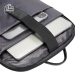 تصویر اختصاصی از جای لپتاپ کولهپشتی بنج کد ۲۹۵۰ در رنگ مشکی