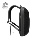 تصویر اختصاصی از نمای کناری کولهپشتی بنج کد ۷۷۱۰ در رنگ مشکی