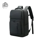 تصویر اختصاصی از نمای جلو و کناری کوله‌پشتی بنج کد ۷۸۲۲ در رنگ مشکی