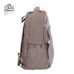 تصویر اختصاصی از نمای کناری کوله‌پشتی بوبو کد ۱۳۰۴ در رنگ نسکافه‌ای