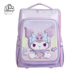 تصویر اختصاصی از نمای جلوی کوله‌پشتی مدرسه کرومی کد ۷۰۹۰ در رنگ یاسی