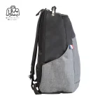 تصویر اختصاصی از نمای کناری کوله‌پشتی مونکلر کد h۳۲ در رنگ مشکی طوسی