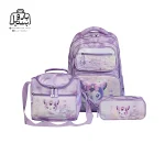 تصویر اختصاصی از نمای جلوی کوله پشتی مدرسه هونکا ۲۶۱۸ طرح کرومی در رنگ یاسی همراه با جامدادی و ظرف غذا