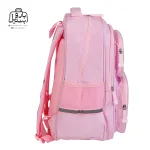 تصویر اختصاصی از نمای کناری کوله پشتی مدرسه هونکا ۲۶۲۳ طرح کرومی در رنگ صورتی