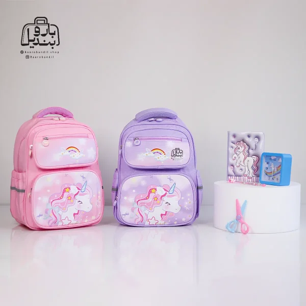 تصویر اختصاصی از نمای جلوی کوله پشتی مدرسه kamiqi کد ۸۲۲۱ در رنگ یاسی صورتی