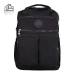 تصویر اختصاصی از نمای جلوی کناری کولهپشتی بنج کد ۱۸۵۳ در رنگ مشکی