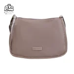 تصویر اختصاصی از نمای جلوی کیف زنانه دوشی بوبو کد ۹۸۰۵ در رنگ شکلاتی