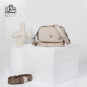 تصویر اختصاصی از نمای جلوی کیف دوشی زنانه موجیتو کد 7615 در رنگ کرمی