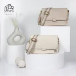 تصویر اختصاصی از نمای جلوی کیف دوشی زنانه موجیتو کد 88119 در رنگ سفید کرم