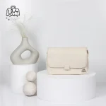 تصویر اختصاصی از نمای جلوی کیف دوشی زنانه موجیتو کد 88119 در رنگ سفید