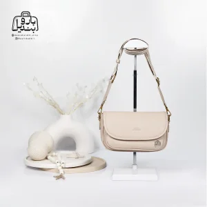 تصویر اختصاصی از نمای جلوی کیف دوشی زنانه موجیتو کد 88169 در رنگ کرمی