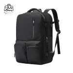 تصویر اختصاصی از نمای جلو و کناری کولهپشتی بنج کد ۱۸۰۰ در رنگ مشکی