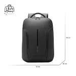 تصویر اختصاصی از نمای جلوی کوله بنج کد ۸۰۱۳ در رنگ مشکی همراه با سایزبندی