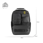 تصویر اختصاصی از نمای جلوی کوله‌پشتی نشنال جئوگرافی کد ۱ در رنگ مشکی همراه با سایزبندی