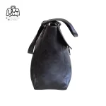 تصویر اختصاصی از نمای کناری کیف زنانه دنیز جنوا کد ۰۰۳۲ در رنگ مشکی