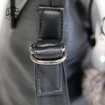 تصویر اختصاصی از جزئيات کیف زنانه دنیز جنوا کد ۰۰۴۰ در رنگ مشکی