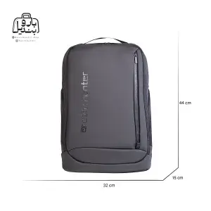 تصویر اختصاصی از نمای جلوی کوله‌پشتی آرکنیک هانتر کد h۱۰۵۰ در رنگ مشکی همراه با سایزبندی