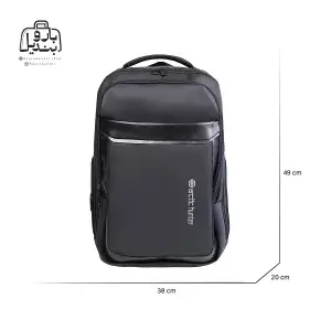 تصویر اختصاصی از نمای جلوی کولهپشتی آرکنیک هانتر کد h۱۰۵۲ در رنگ مشکی همراه با سایزبندی