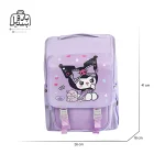 تصویر اختصاصی از نمای جلوی کوله‌پشتی مدرسه کرومی کد ۹۹۹ در رنگ یاسی همراه با سایزبندی