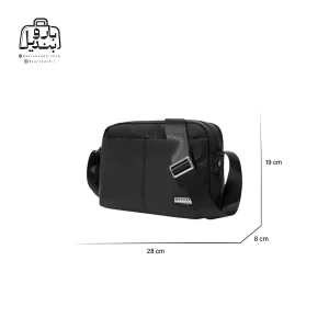 تصویر اختصاصی از نمای جلو و کناری کیف دوشی فوور کد 2961-03 در رنگ مشکی همراه با سایزبندی