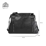 تصویر اختصاصی از نمای جلوی کیف دوشی زنانه دنیز جنوا کد ۰۰۱۱۳a در رنگ مشکی همراه با سایزبندی