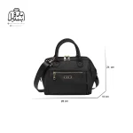 تصویر اختصاصی از نمای جلوی کیف زنانه دوشی ایپول کد 6006-01 در رنگ مشکی همراه با سایزبندی