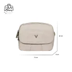 تصویر اختصاصی از نمای جلوی کیف دوشی زنانه موجیتو کد 7615 در رنگ کرمی همراه با سایزبندی