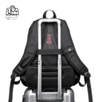 تصویر اختصاصی از قابلیت اتصال به دستهٔ چمدان کوله‌پشتی بنج کد ۱۹۰۳ در رنگ مشکی