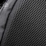 تصویر اختصاصی از جزئیات کوله‌پشتی بنج کد ۱۹۰۵ در رنگ مشکی