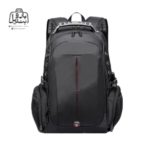 تصویر اختصاصی از نمای جلوی کوله‌پشتی بنج کد ۱۹۰۵ در رنگ مشکی