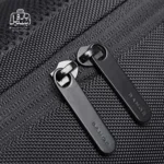 تصویر اختصاصی از زیپ مخفی کوله‌پشتی بنج کد ۱۹۲۱ در رنگ مشکی